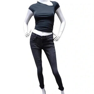 Joe’s  Jeans Skinny Raw Hem Black Size 26